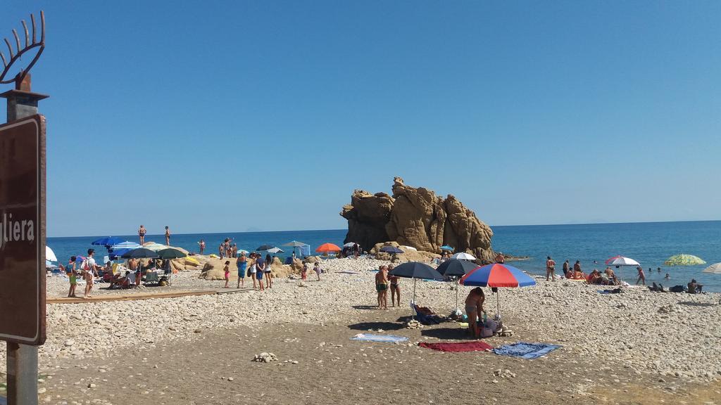 Вілла Arte Mare E Cultura Pettineo Екстер'єр фото